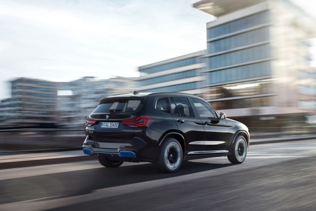 Bmw Ix3 Foto 52