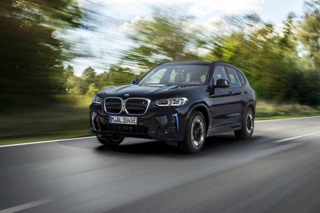 Bmw Ix3 Foto 58