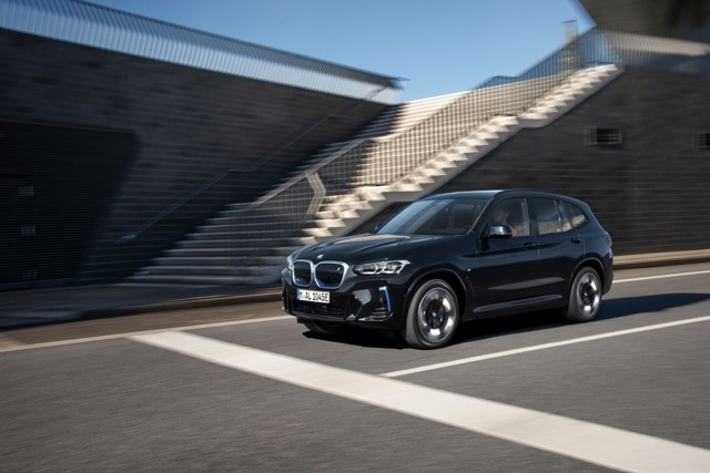 Bmw Ix3 Foto 59