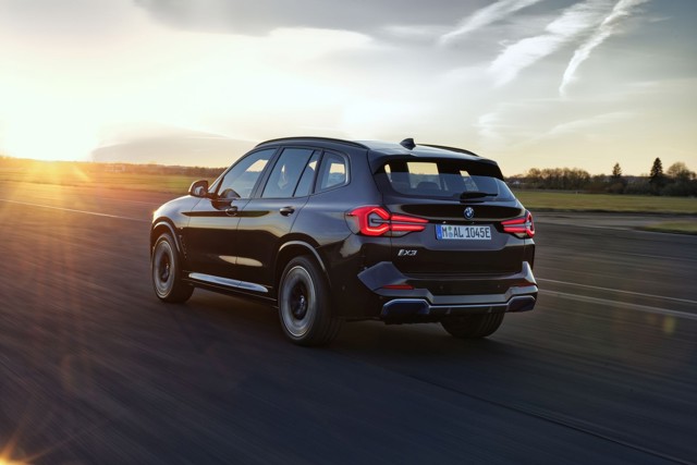 Bmw Ix3 Foto 60
