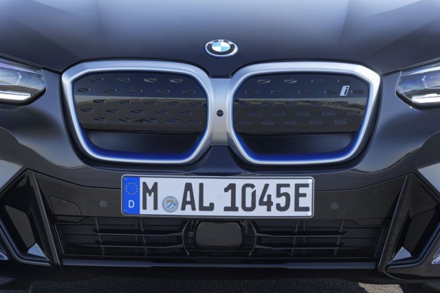 Bmw Ix3 Foto 67