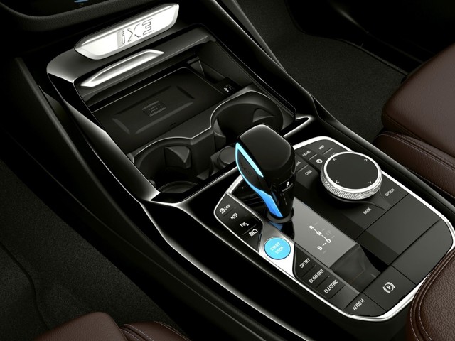 Bmw Ix3 Foto 80