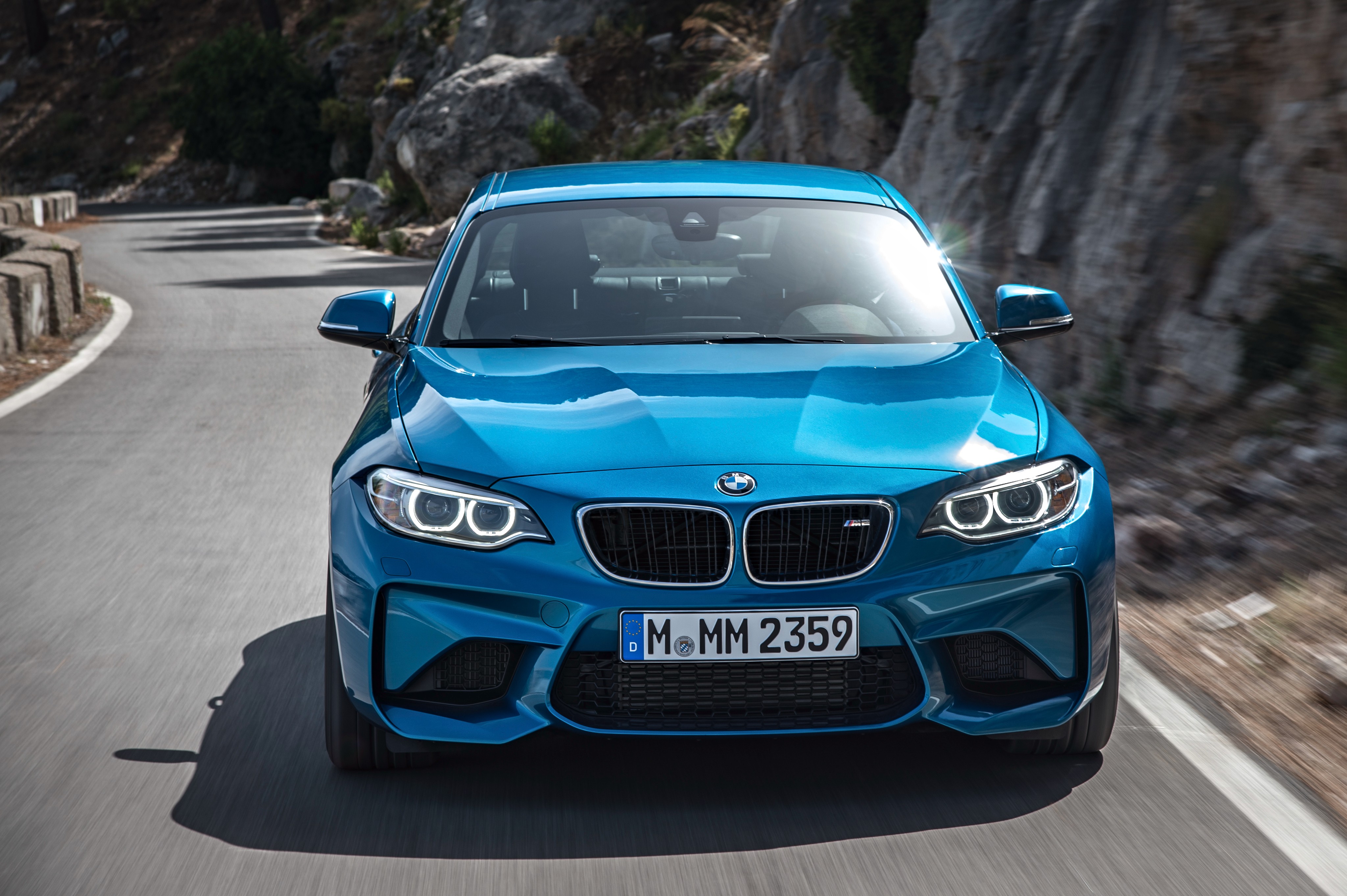 Bmw M2 photo 9