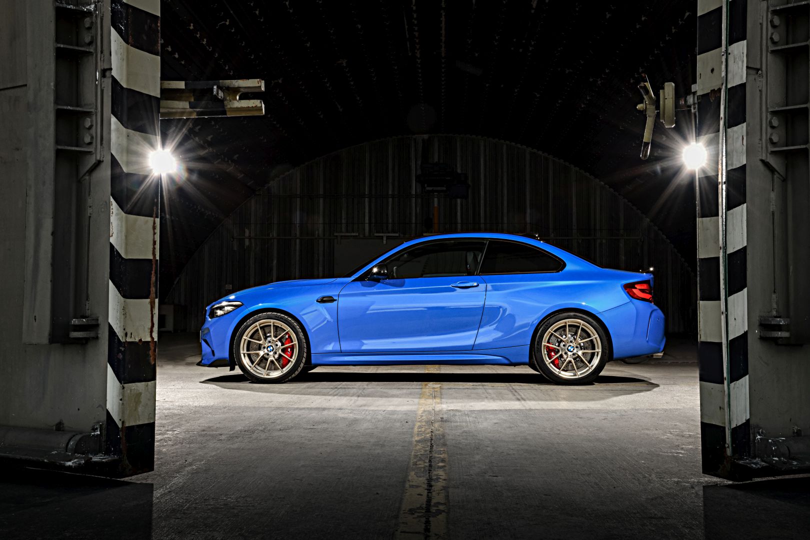 Bmw M2 photo 9