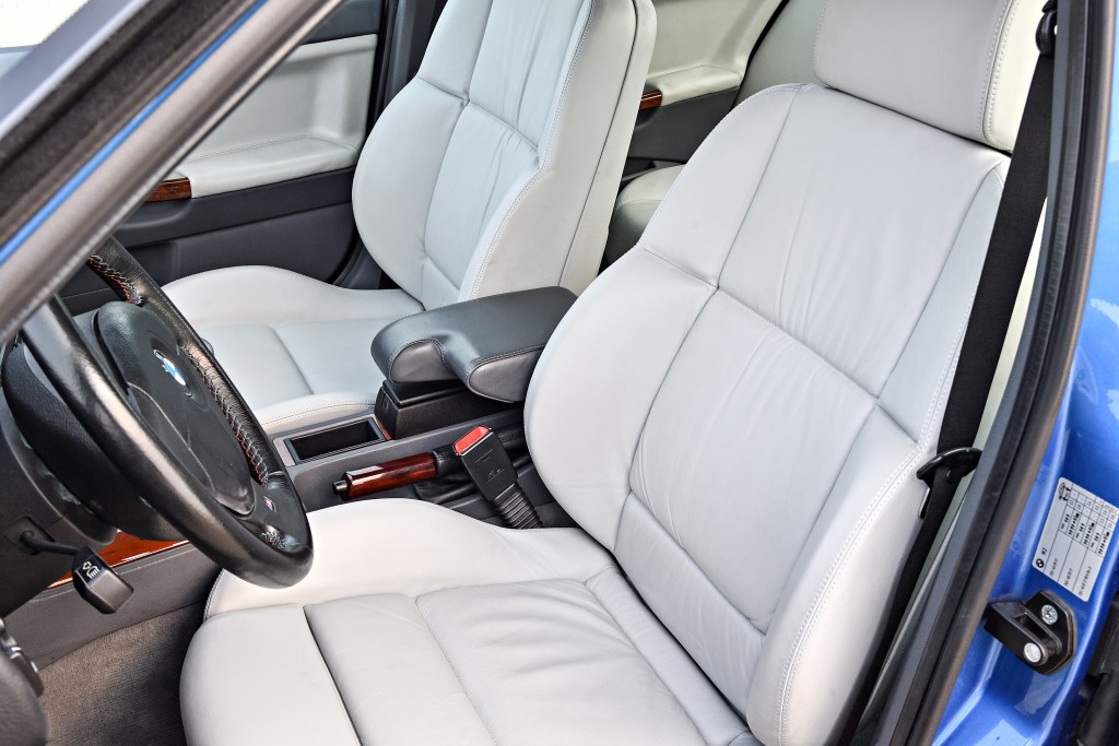 Bmw M3 Sedan photo 22