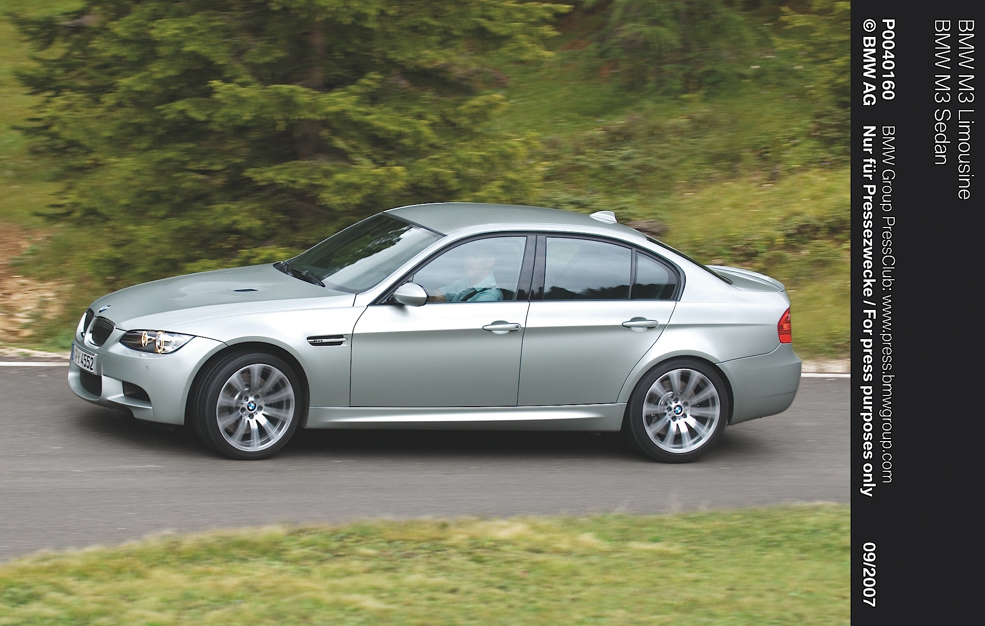 Bmw M3 Sedan photo 3