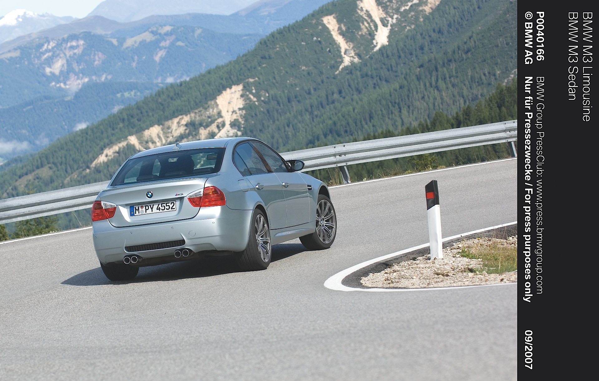 Bmw M3 Sedan photo 9