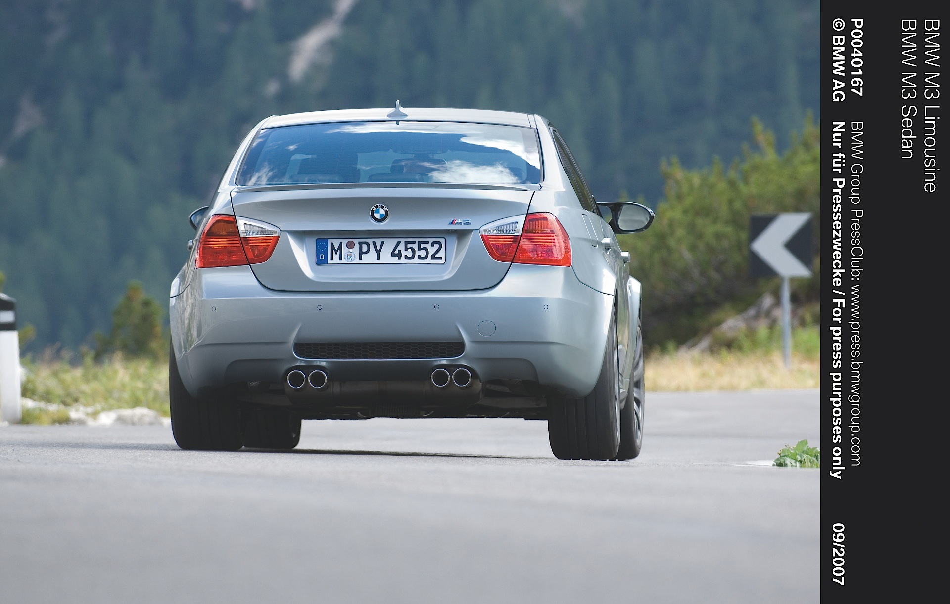 Bmw M3 Sedan photo 10