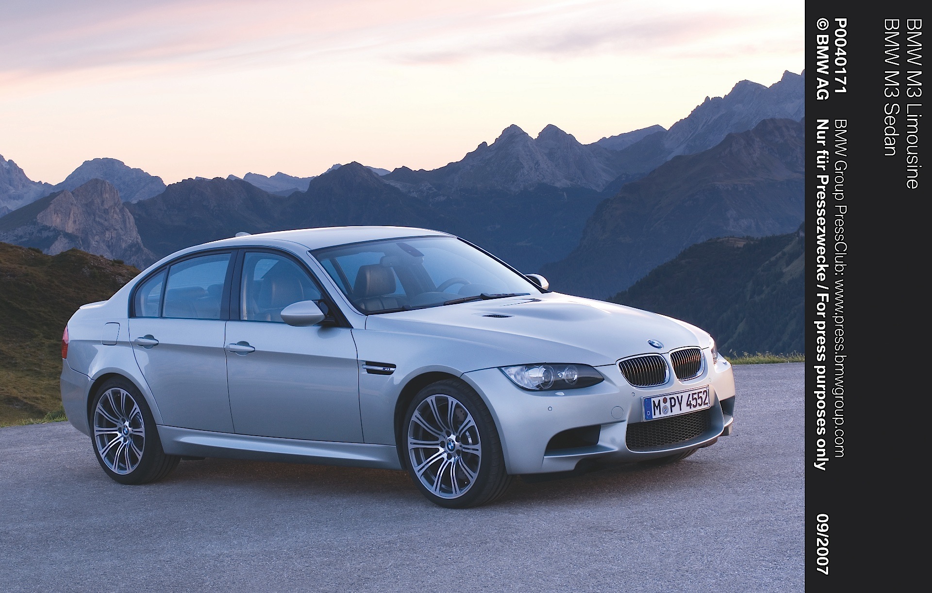 Bmw M3 Sedan photo 14