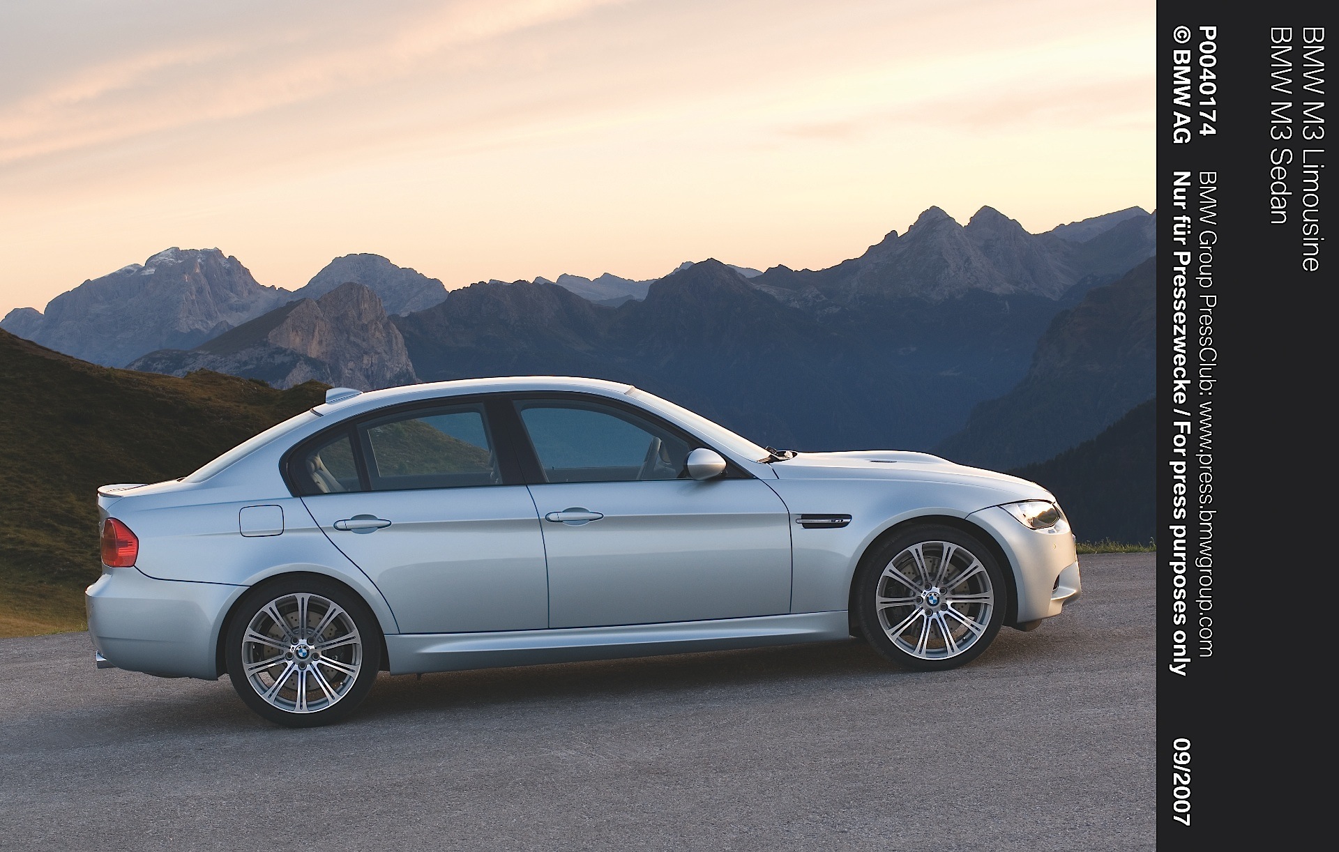 Bmw M3 Sedan photo 17