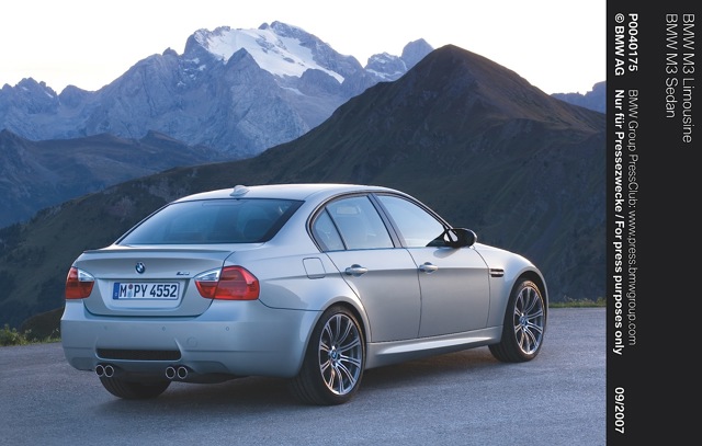 Bmw M3 Sedan foto 18