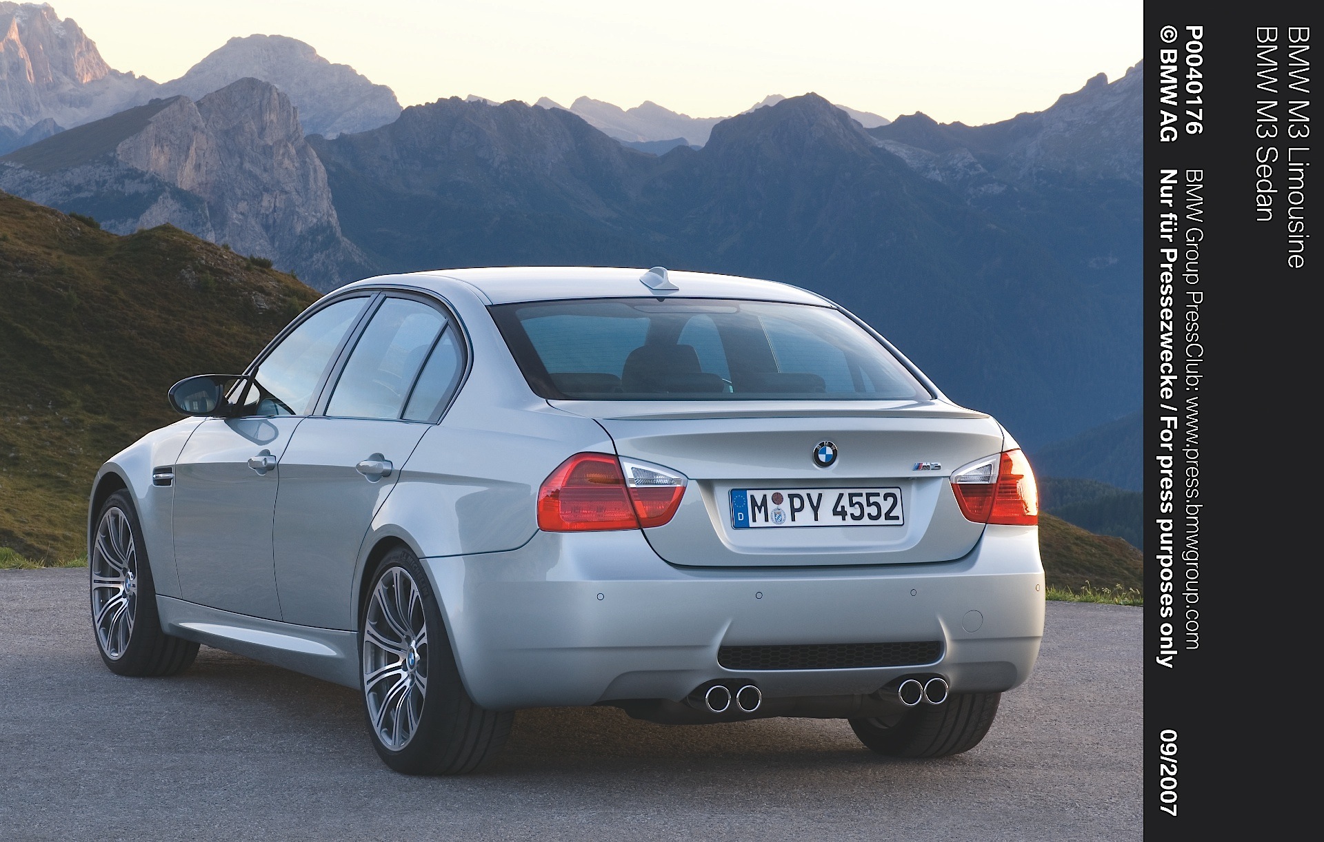 Bmw M3 Sedan photo 19