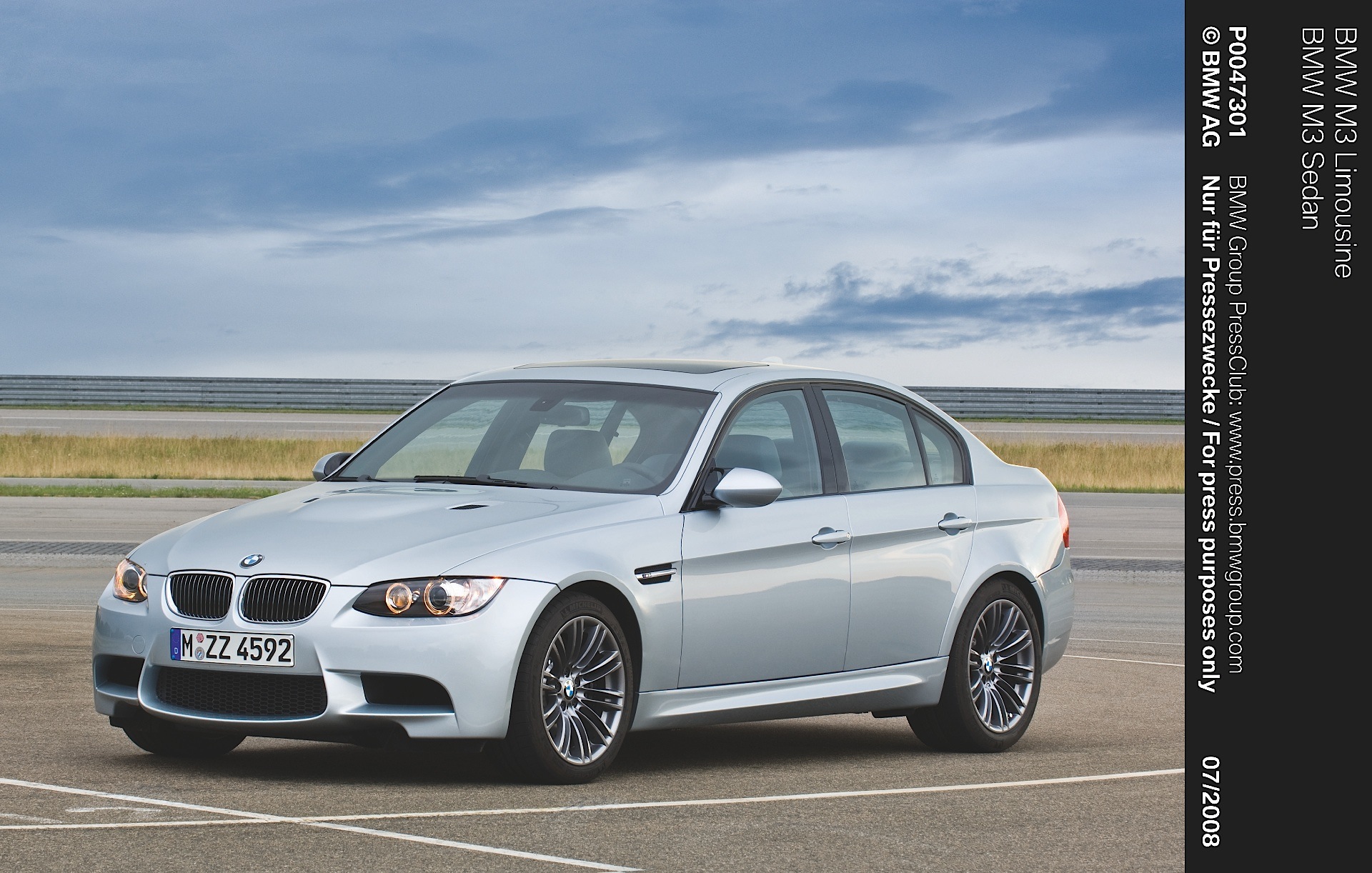 Bmw M3 Sedan photo 23