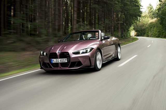Bmw M4 Convertible photo 3