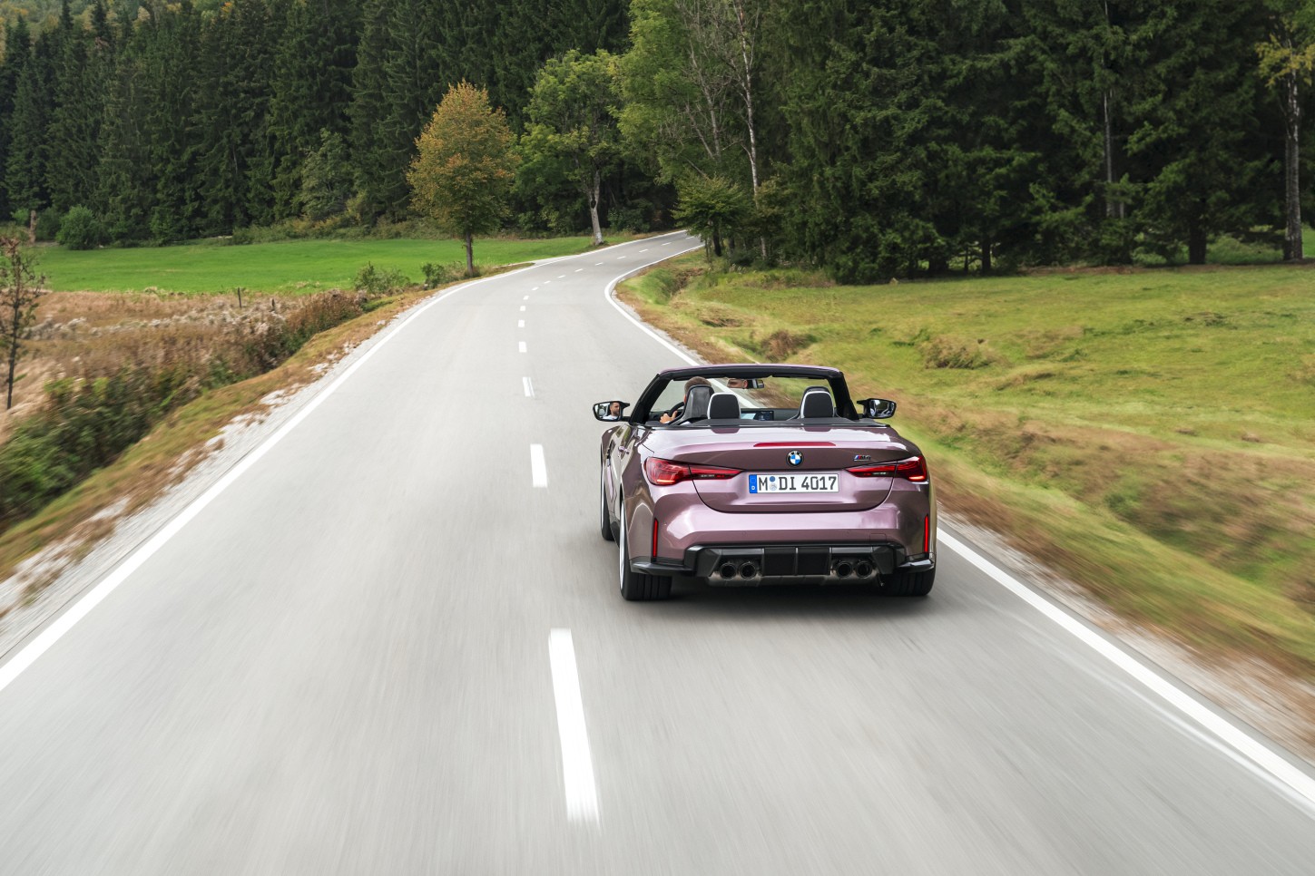 Bmw M4 Convertible photo 9