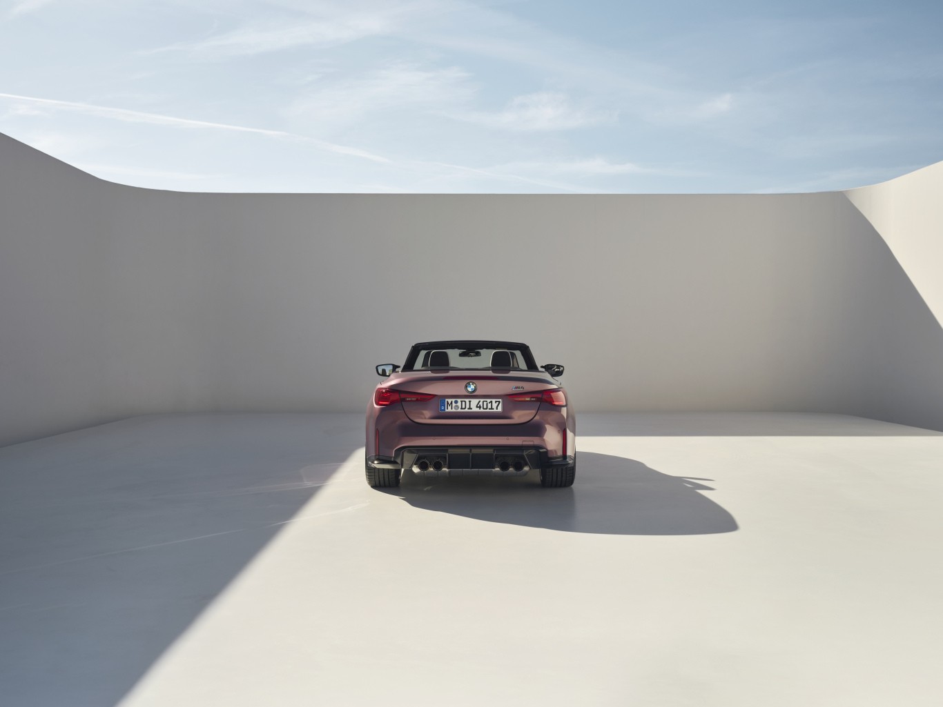 Bmw M4 Convertible photo 18