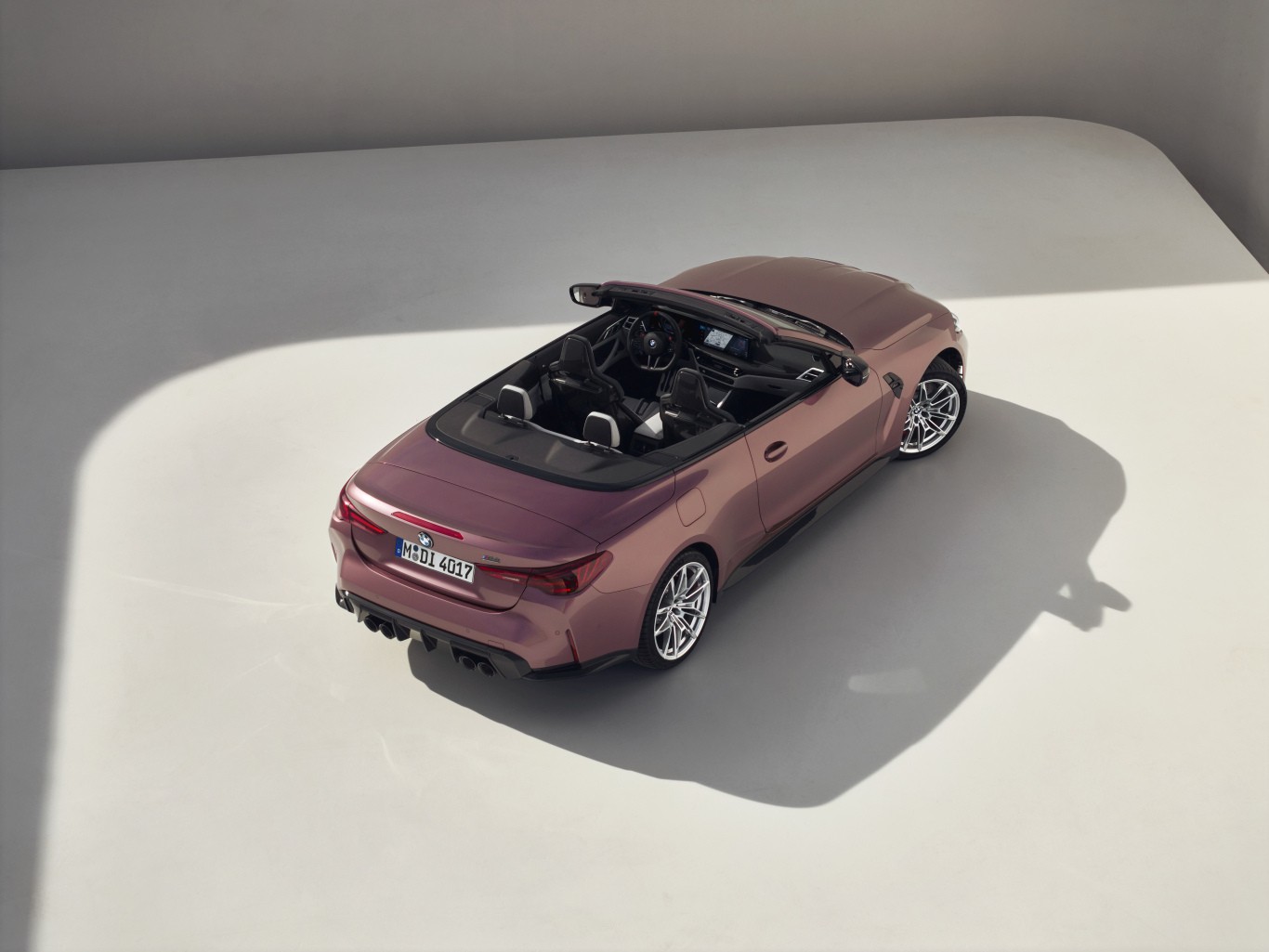 Bmw M4 Convertible photo 23