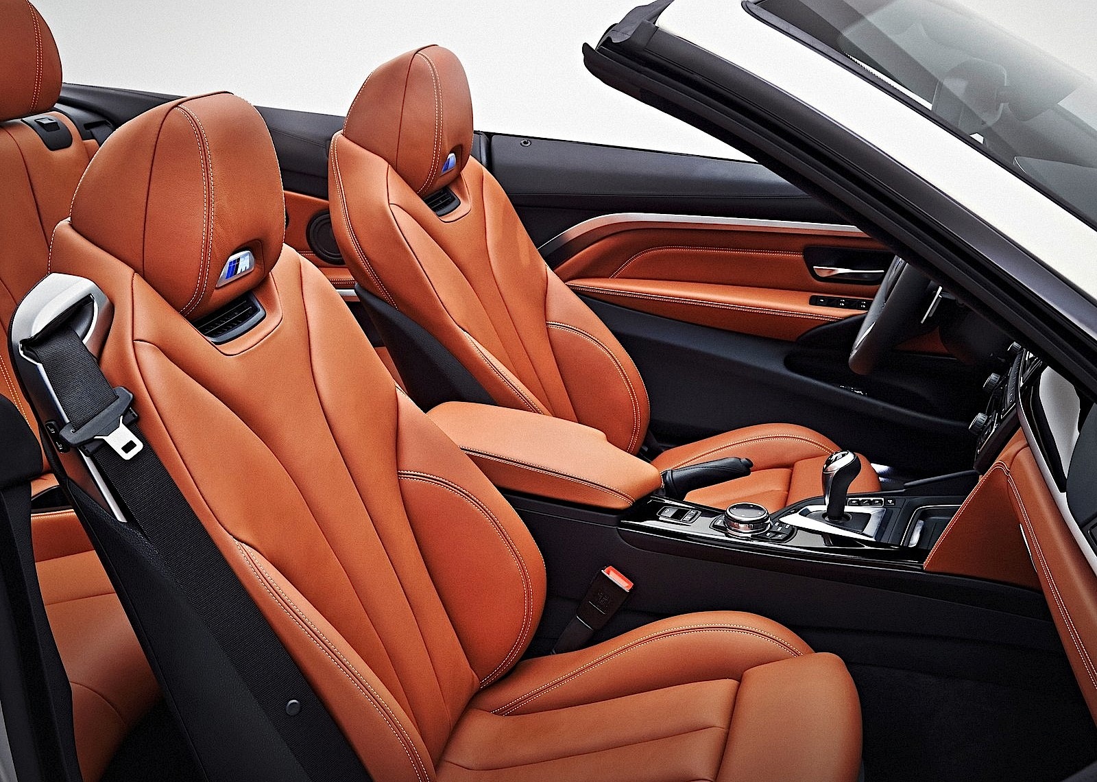 Bmw M4 Convertible photo 76