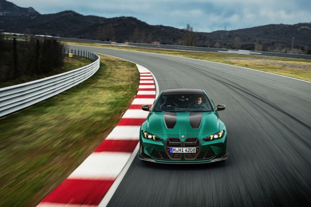 Bmw M4 Cs photo 2