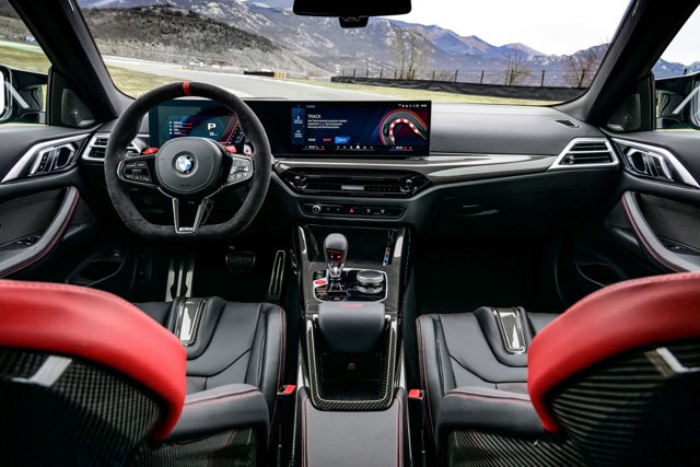 Bmw M4 Cs photo 102