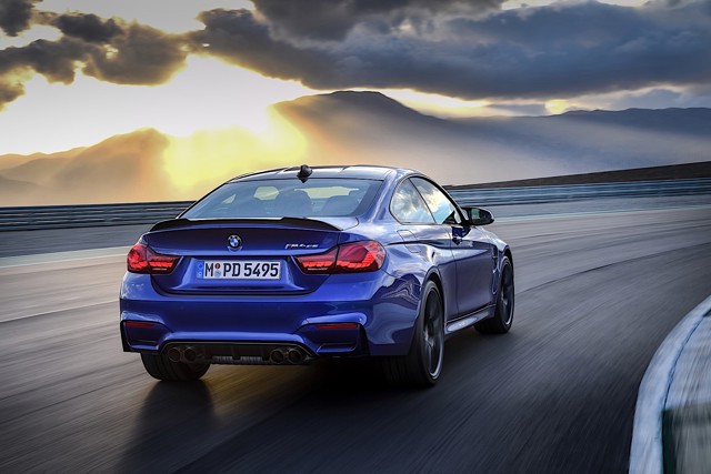 Bmw M4 Cs photo 8