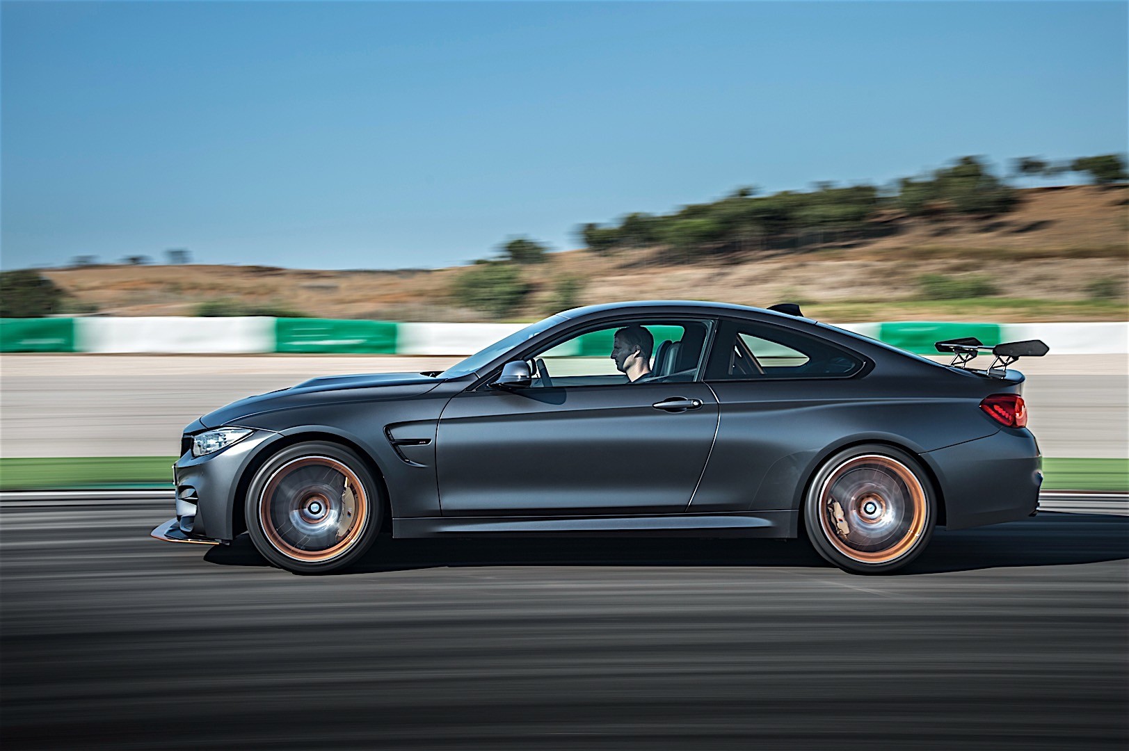 Bmw M4 Gts photo 22