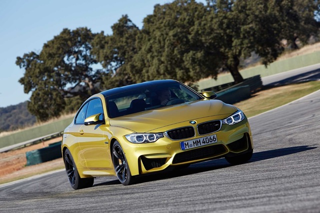 Bmw M4 foto 8