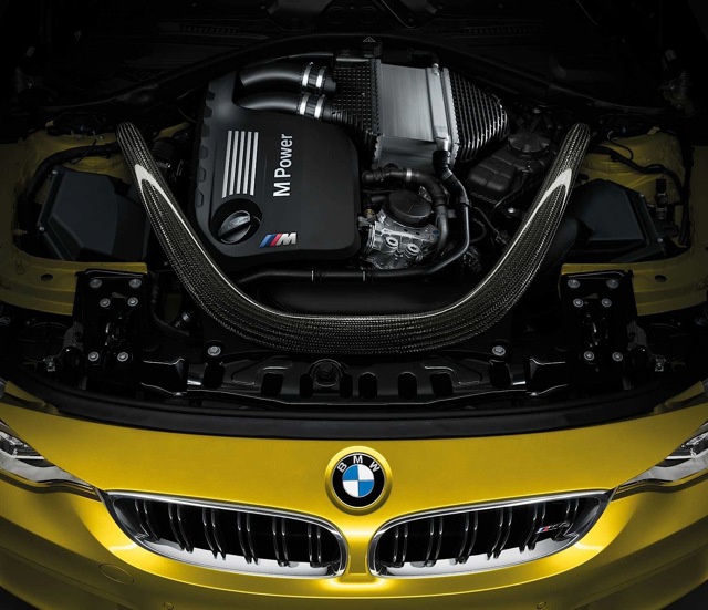 Bmw M4 foto 18