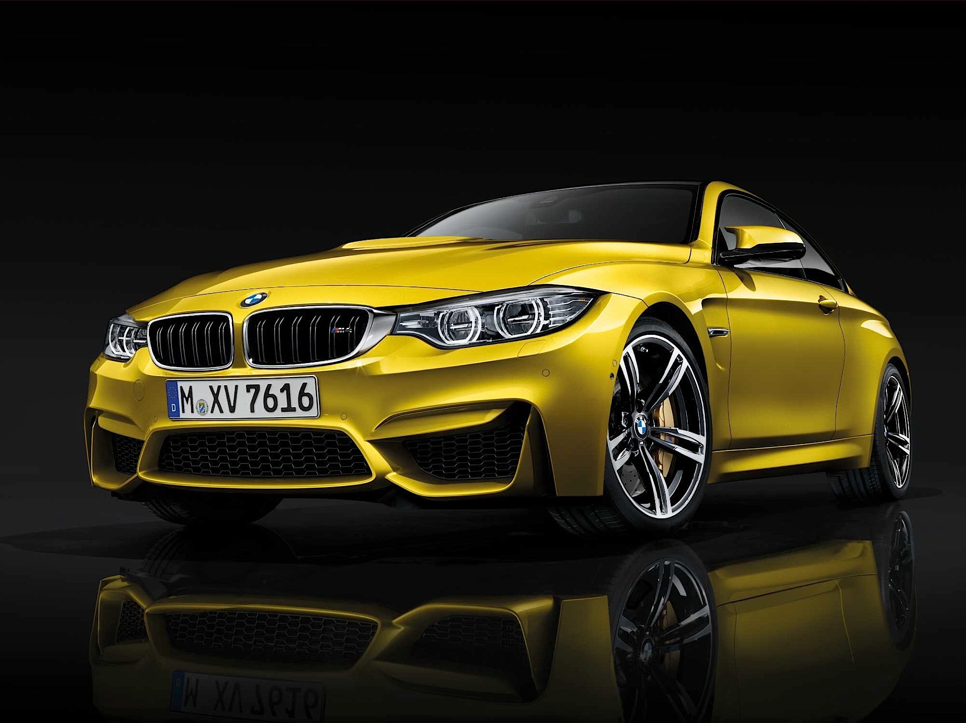 Bmw M4 photo 22
