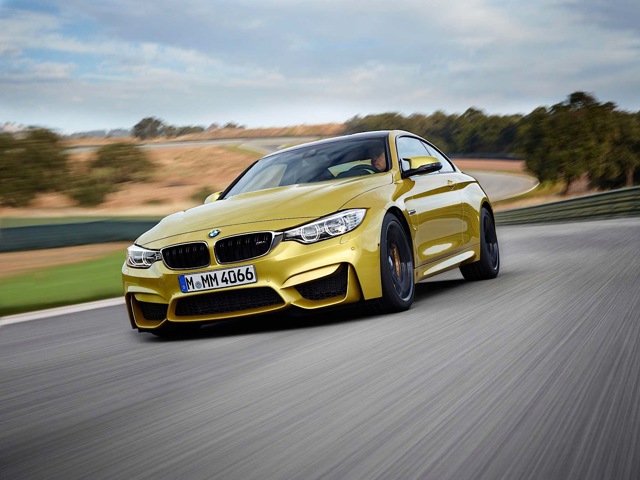 Bmw M4 foto 2