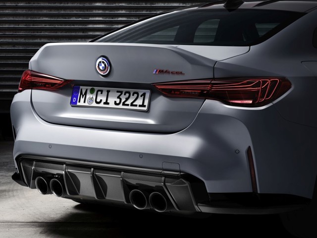 Bmw M4 photo 7