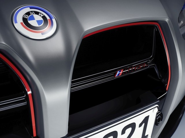 Bmw M4 photo 14