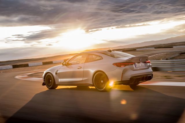 Bmw M4 photo 32