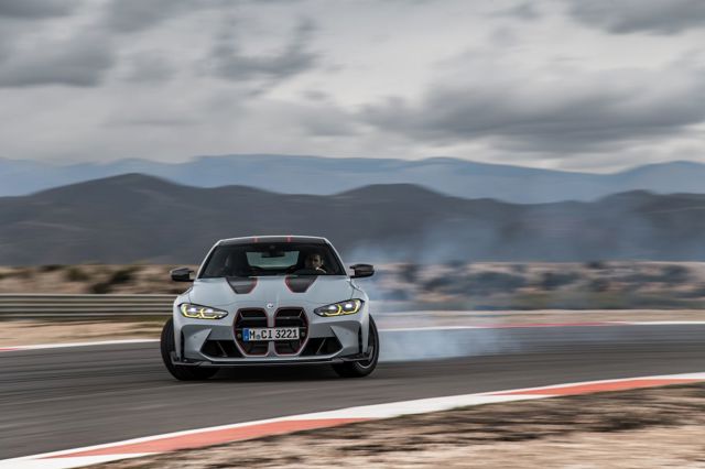 Bmw M4 photo 45