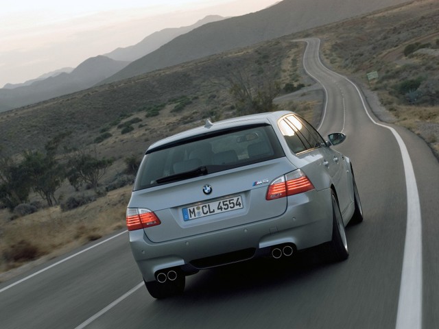 Bmw M5 Touring foto 12