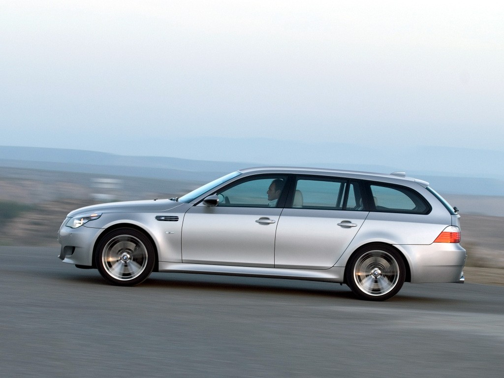 Bmw M5 Touring photo 16