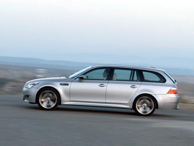 Bmw M5 Touring foto 16