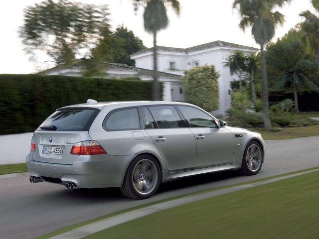 Bmw M5 Touring foto 18