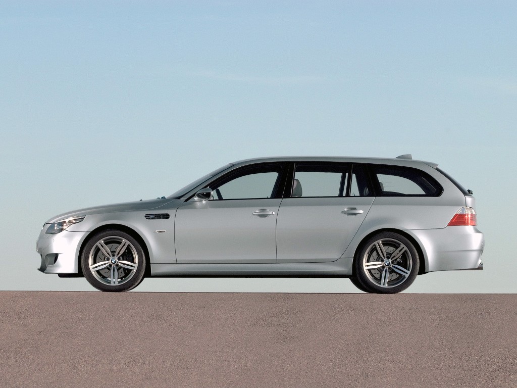 Bmw M5 Touring photo 21