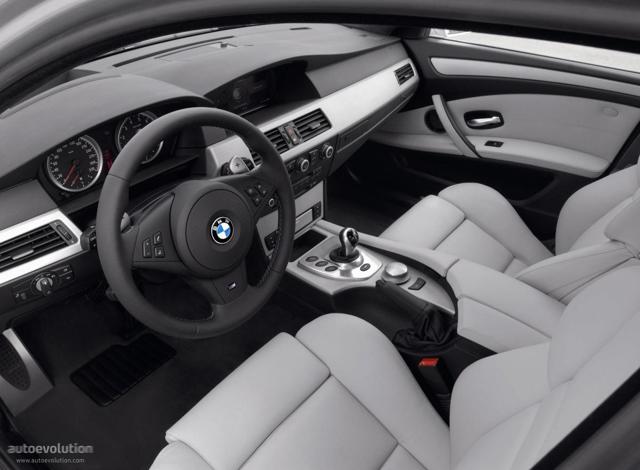 Bmw M5 Touring foto 32