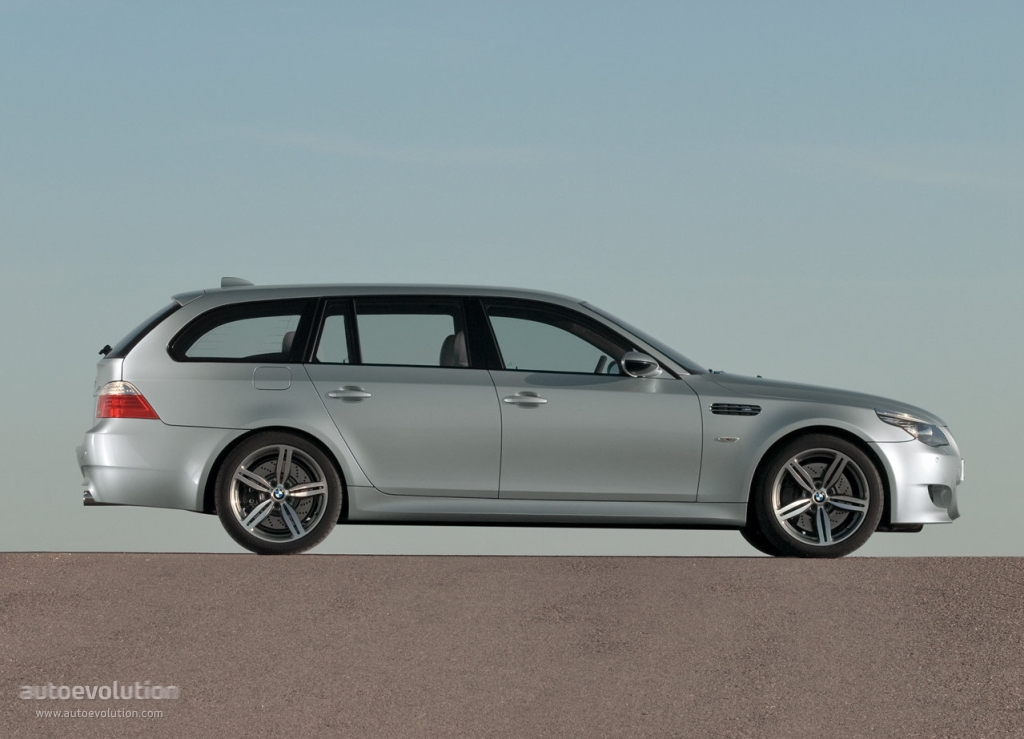 Bmw M5 Touring photo 10