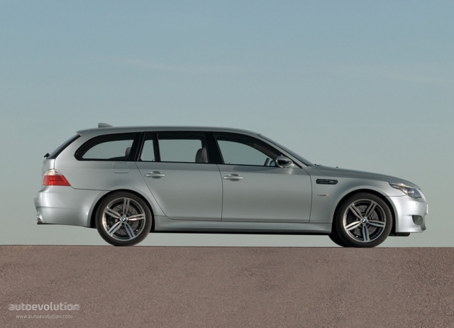 Bmw M5 Touring foto 10