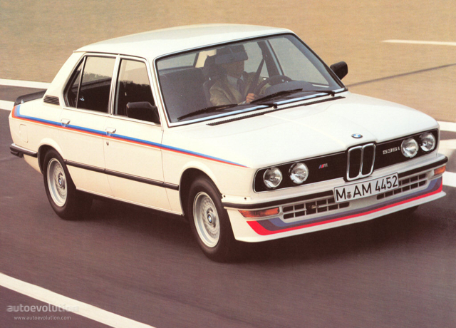 Bmw M5 foto 2