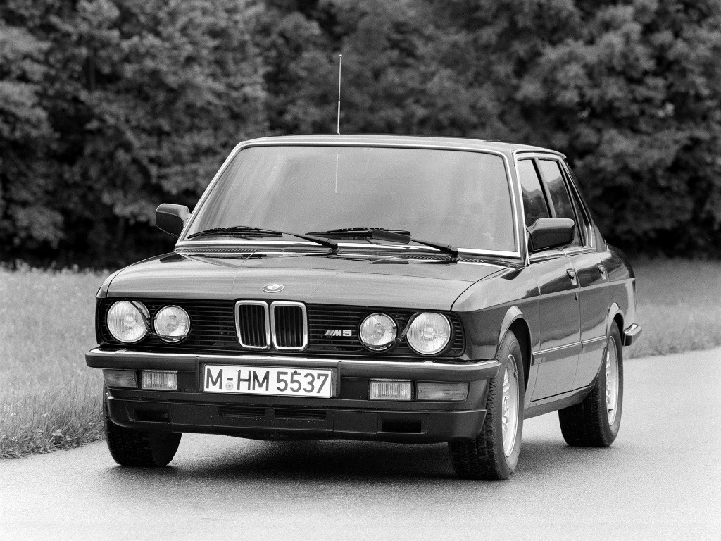 Bmw M5 photo 10