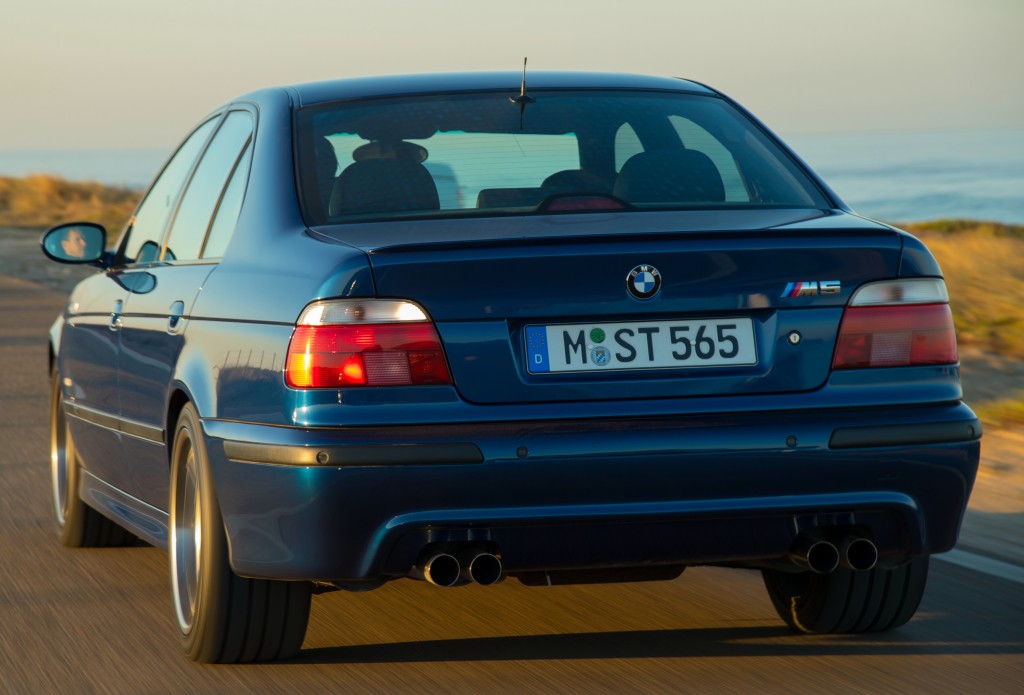 Bmw M5 photo 32