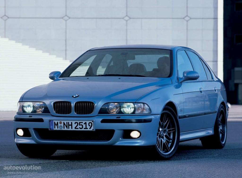 Bmw M5 photo 8