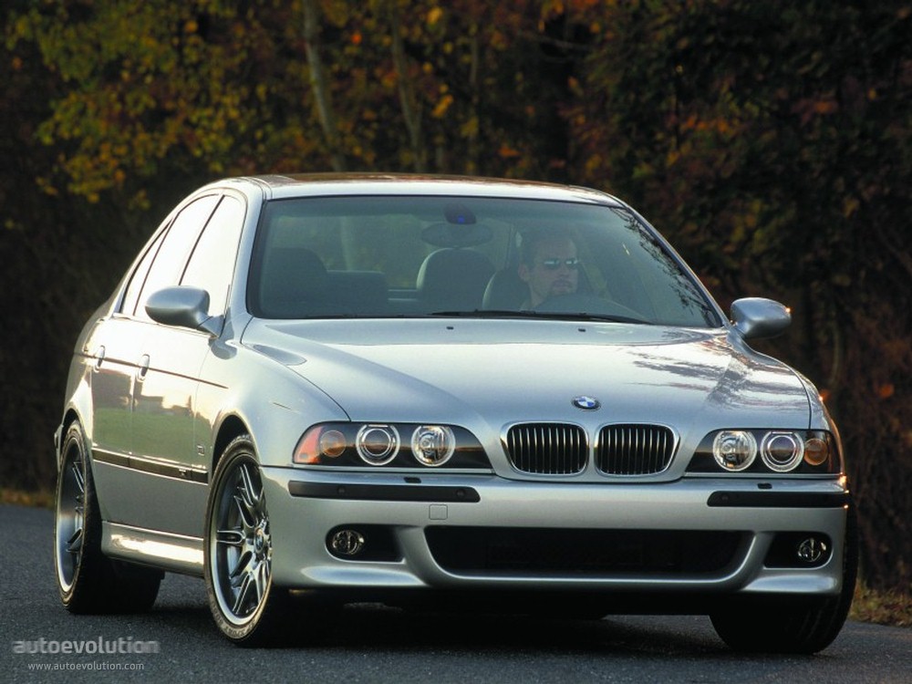 Bmw M5 photo 2