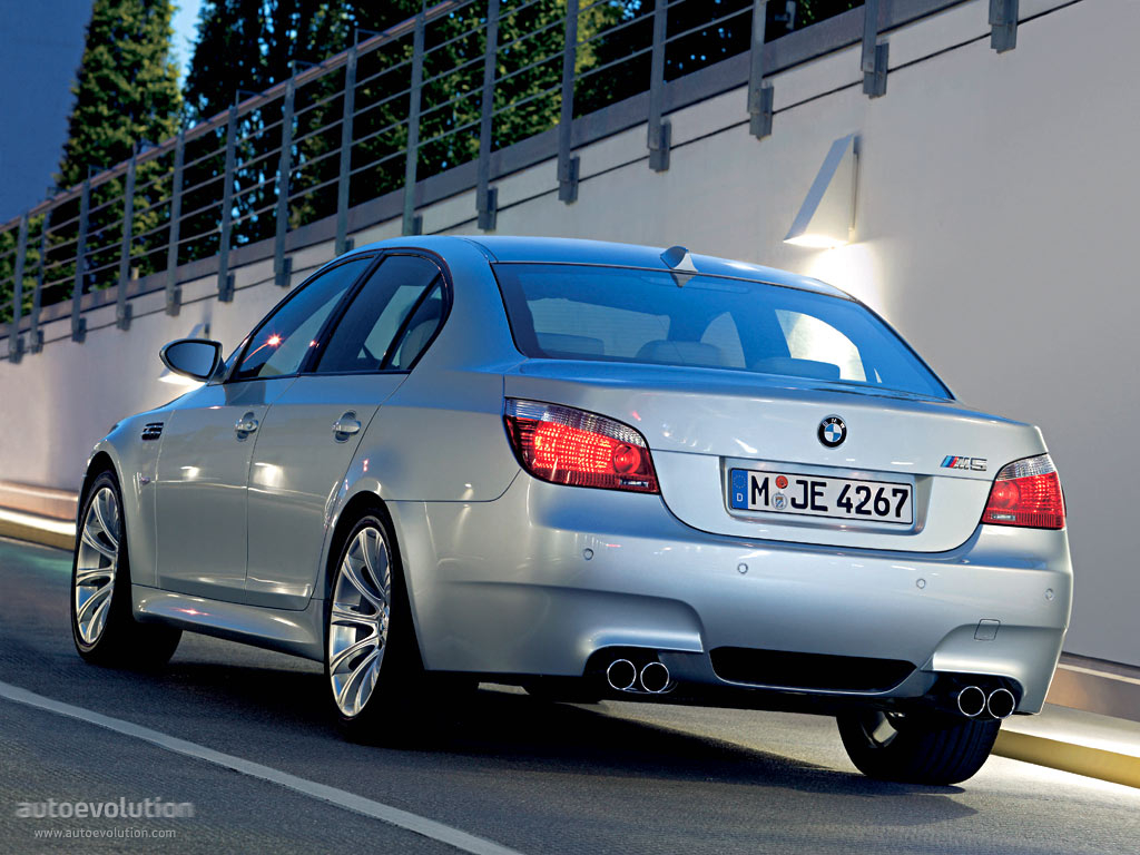 Bmw M5 photo 10