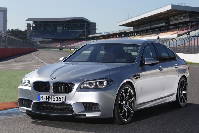 Bmw M5 photo 4