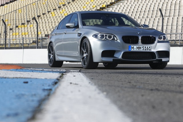 Bmw M5 photo 5